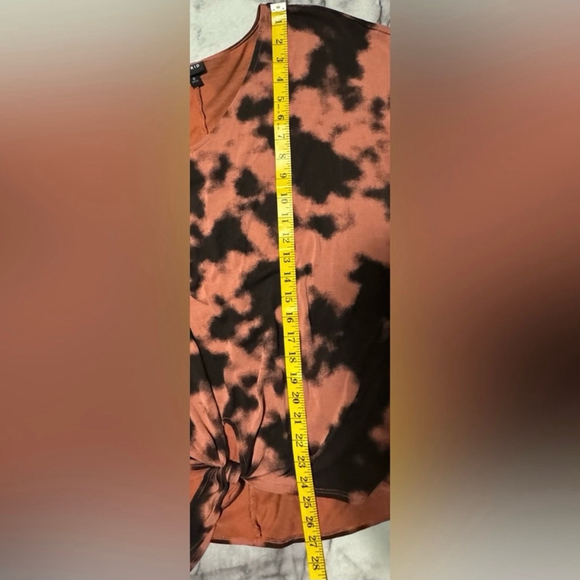 Torrid top v neck tie dye comfort boxy jersey knit, L - Picture 7 of 8